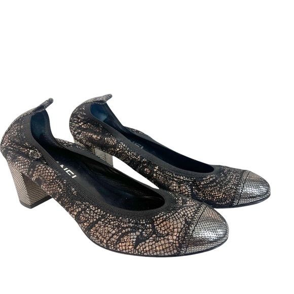 Chanel Leather Elastic Stretch Spirit CC Pumps - Picture 5 of 9